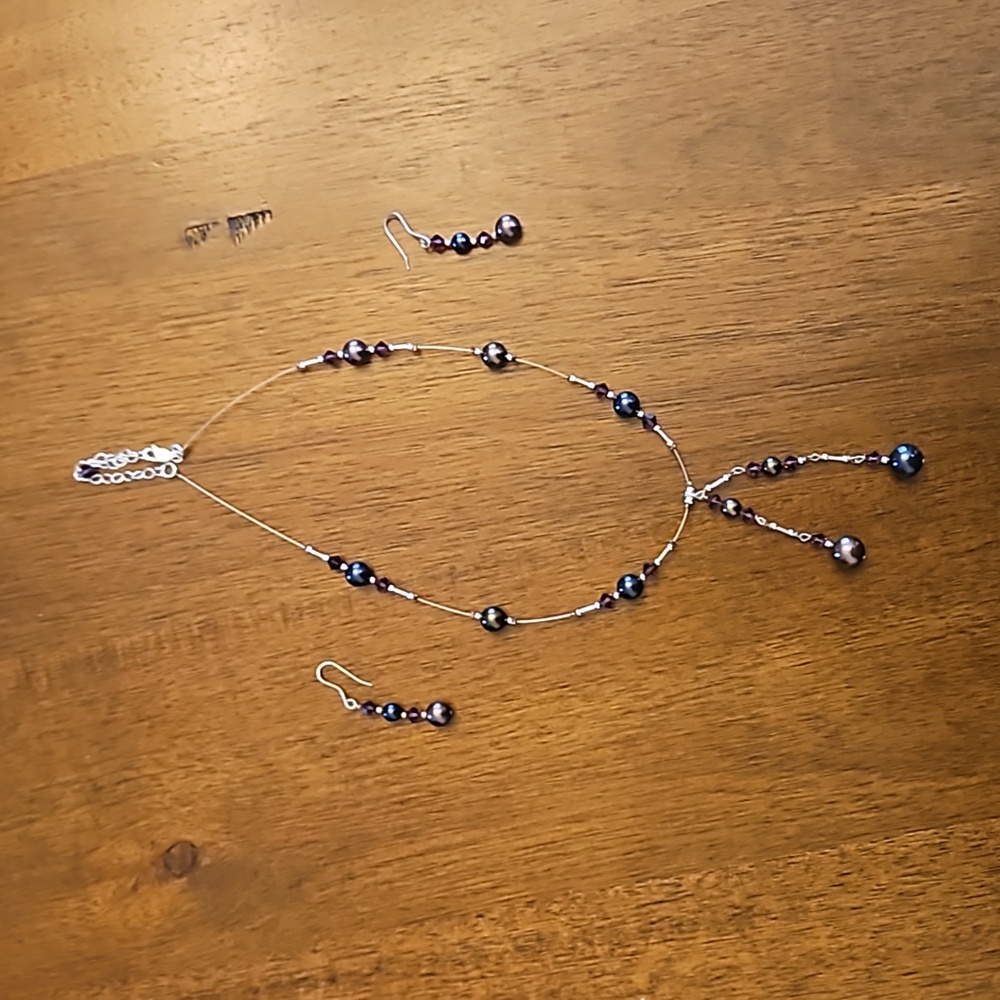 Silver-toned beaded necklace with matching earrings